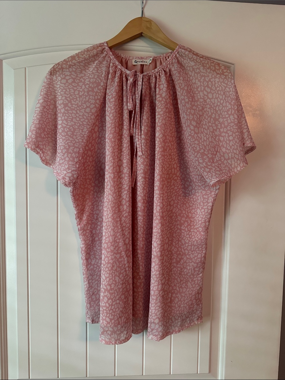 Wisteria Pink Tie-Neck Flutter Sleeve Blouse - Unknown Brand
